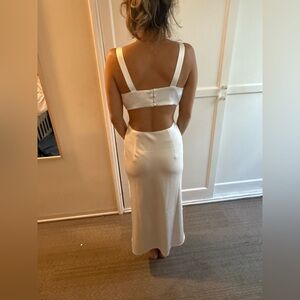 Sachin & Babi Sierra V-Neck Cutout Satin
Midi Dress